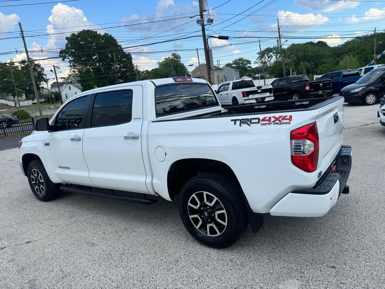 Toyota Tundra Limited 5.7L CrewMax 4WD 2020