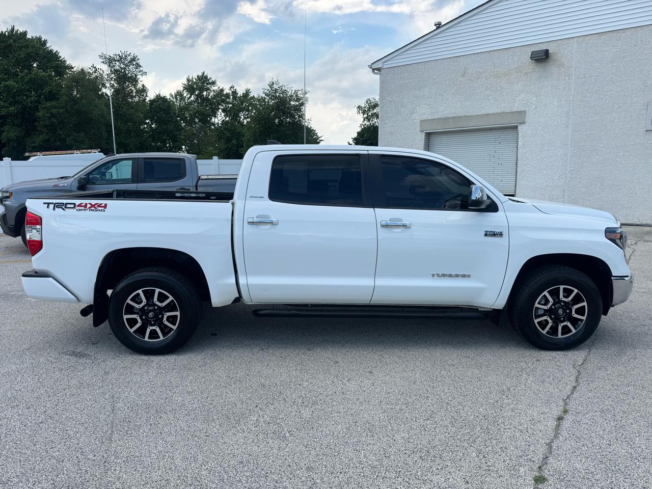 Toyota Tundra Limited 5.7L CrewMax 4WD 2020