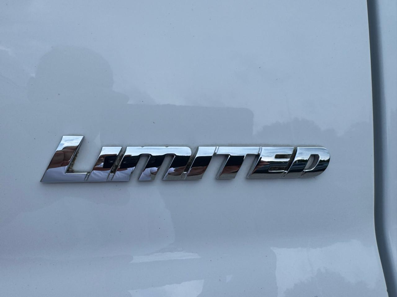 Toyota Tundra Limited 5.7L CrewMax 4WD 2020