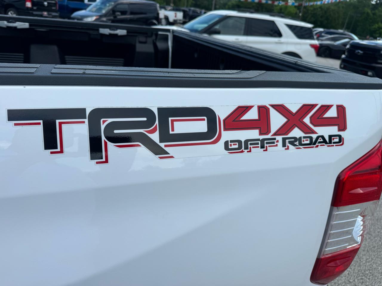 Toyota Tundra Limited 5.7L CrewMax 4WD 2020