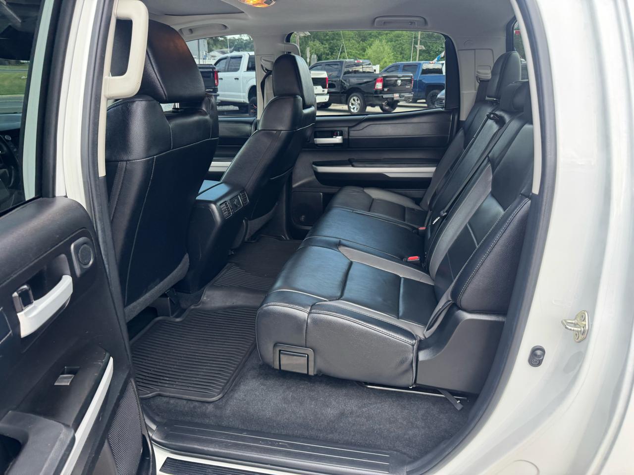 Toyota Tundra Limited 5.7L CrewMax 4WD 2020