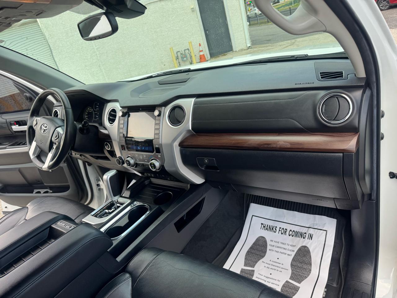 Toyota Tundra Limited 5.7L CrewMax 4WD 2020