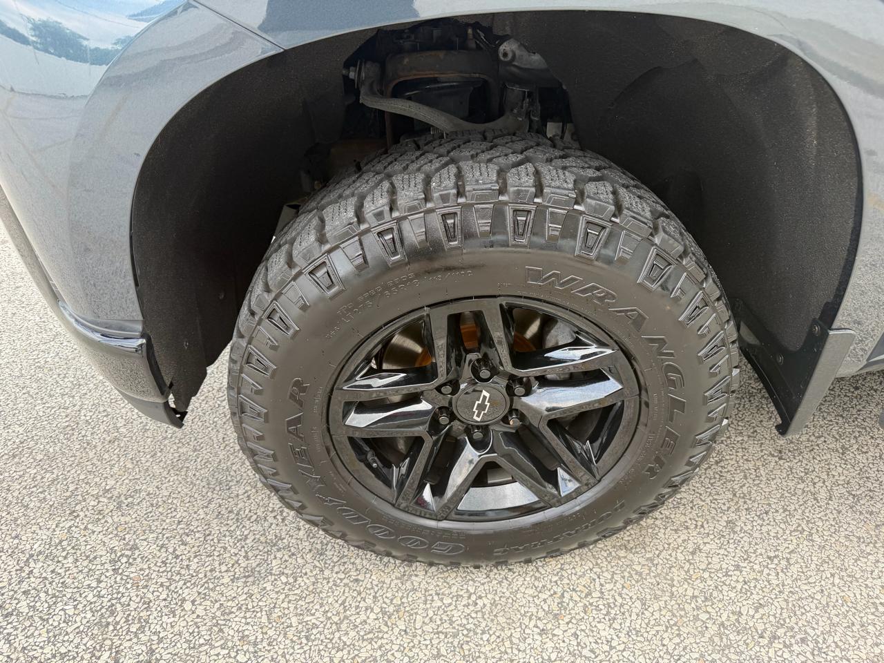 Chevrolet Silverado 1500 LT Trail Boss Crew Cab 4WD 2021