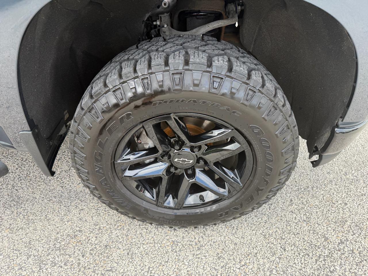 Chevrolet Silverado 1500 LT Trail Boss Crew Cab 4WD 2021