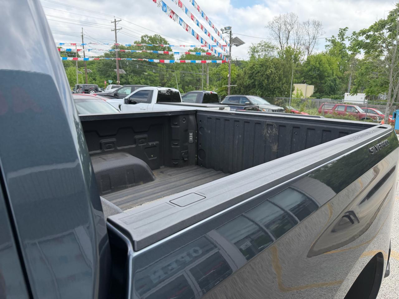 Chevrolet Silverado 1500 LT Trail Boss Crew Cab 4WD 2021