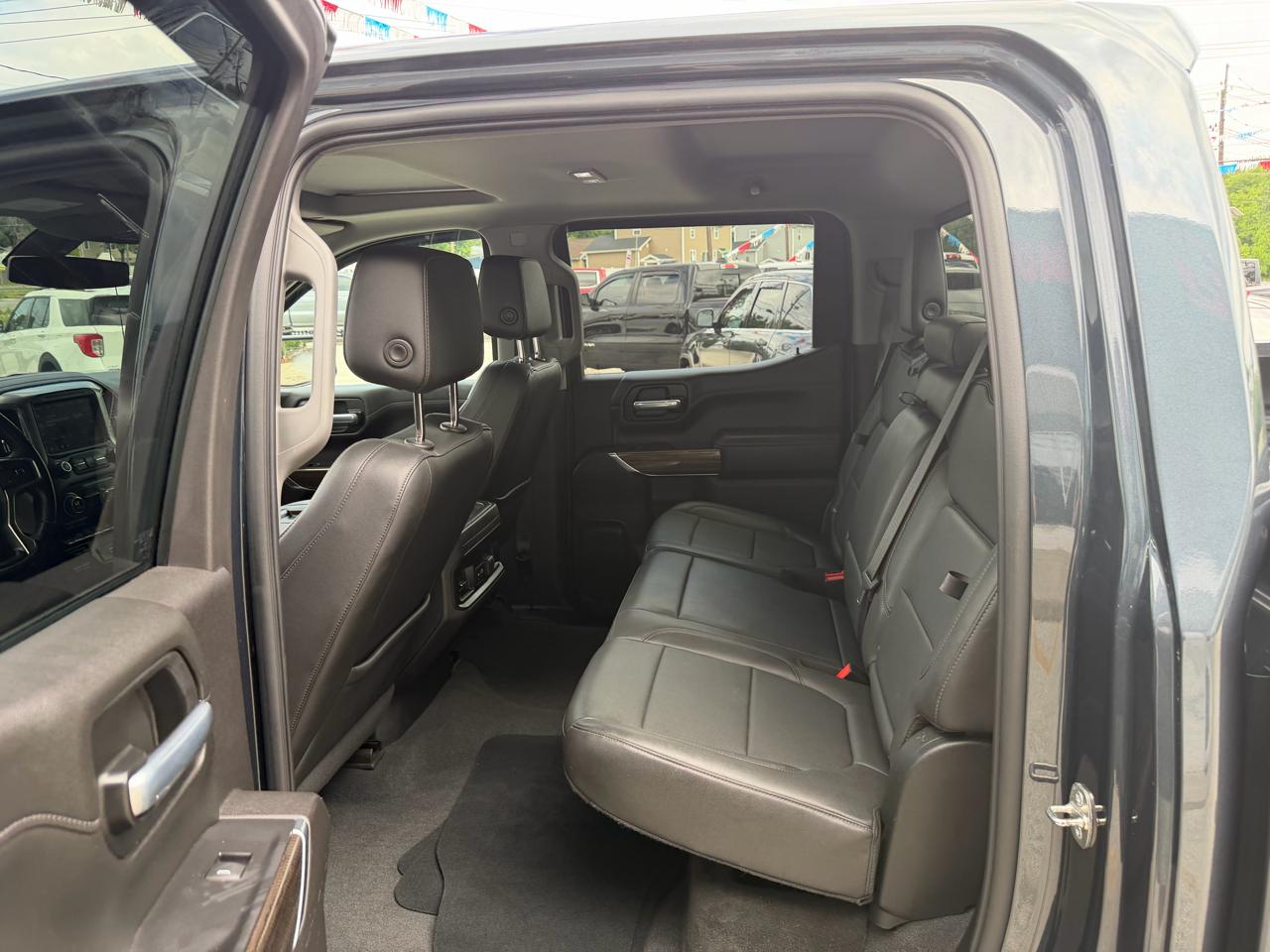 Chevrolet Silverado 1500 LT Trail Boss Crew Cab 4WD 2021