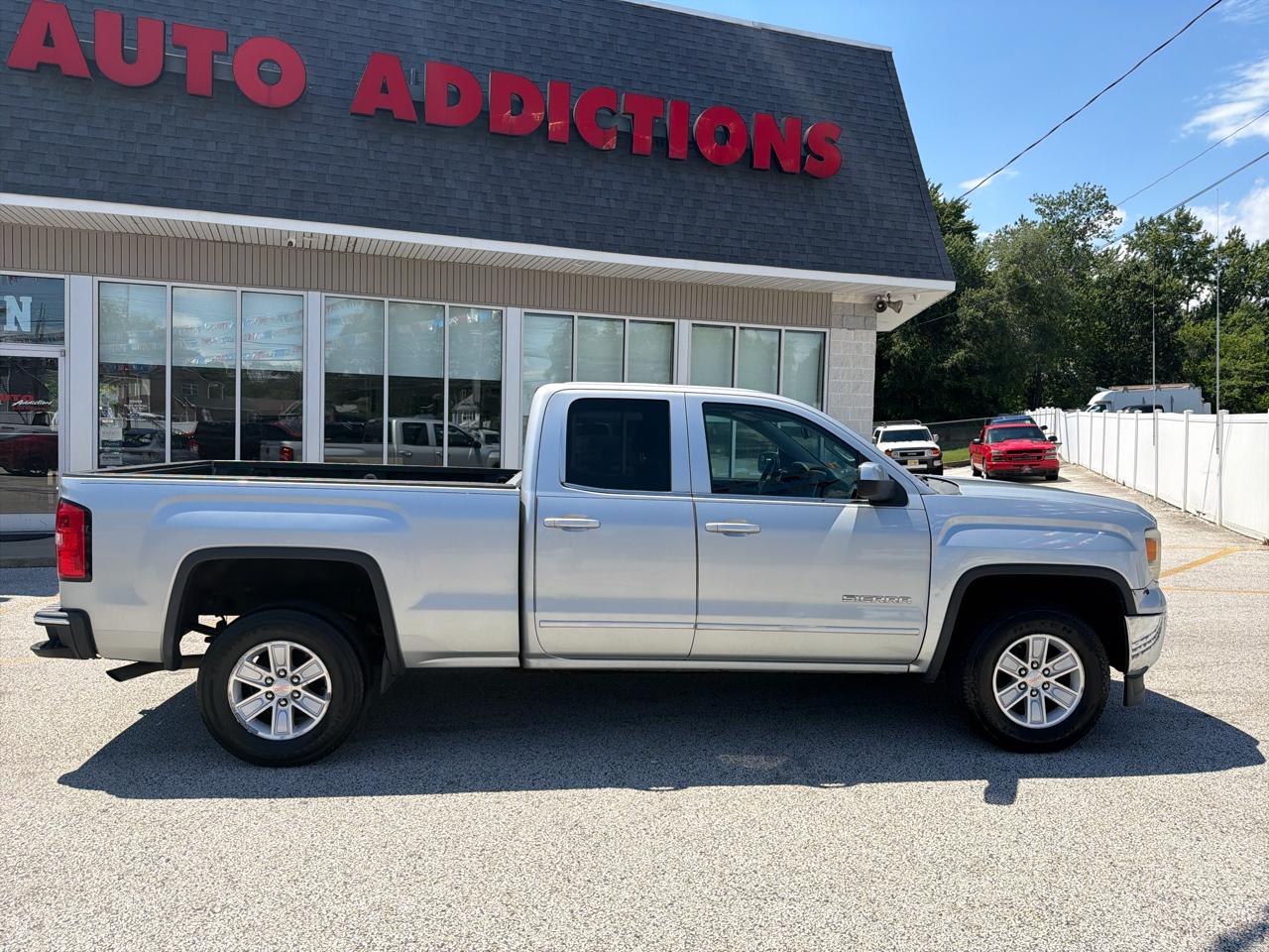 GMC Sierra 1500 SLE Double Cab 4WD 2015
