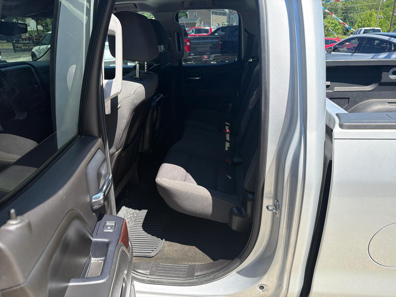 GMC Sierra 1500 SLE Double Cab 4WD 2015