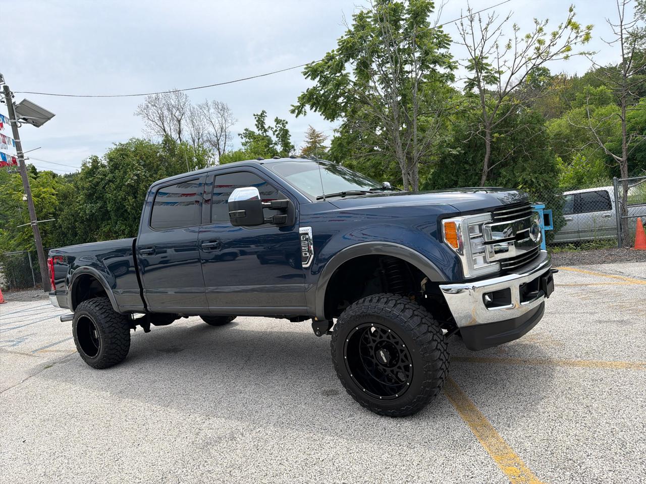 Ford F-250 SD Lariat Crew Cab 4WD 2017