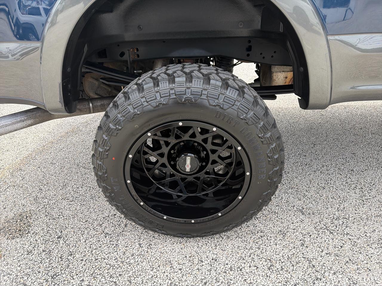 Ford F-250 SD Lariat Crew Cab 4WD 2017