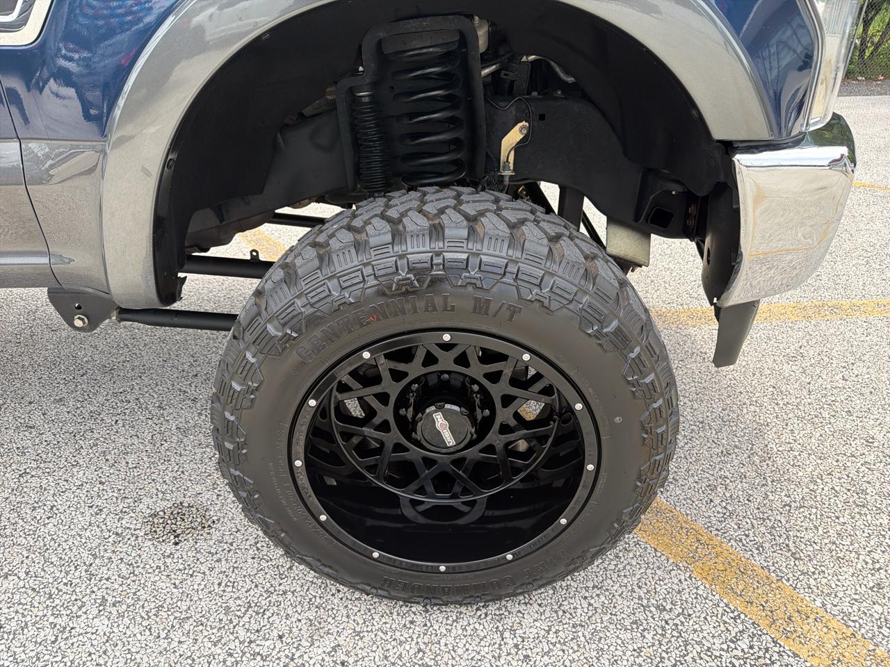 Ford F-250 SD Lariat Crew Cab 4WD 2017