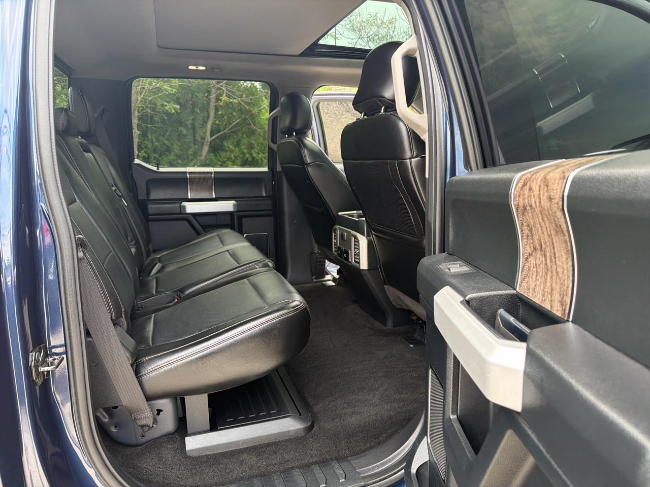 Ford F-250 SD Lariat Crew Cab 4WD 2017