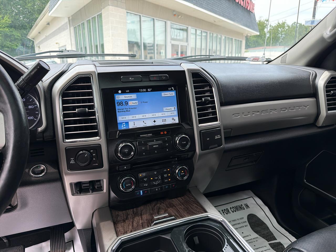 Ford F-250 SD Lariat Crew Cab 4WD 2017