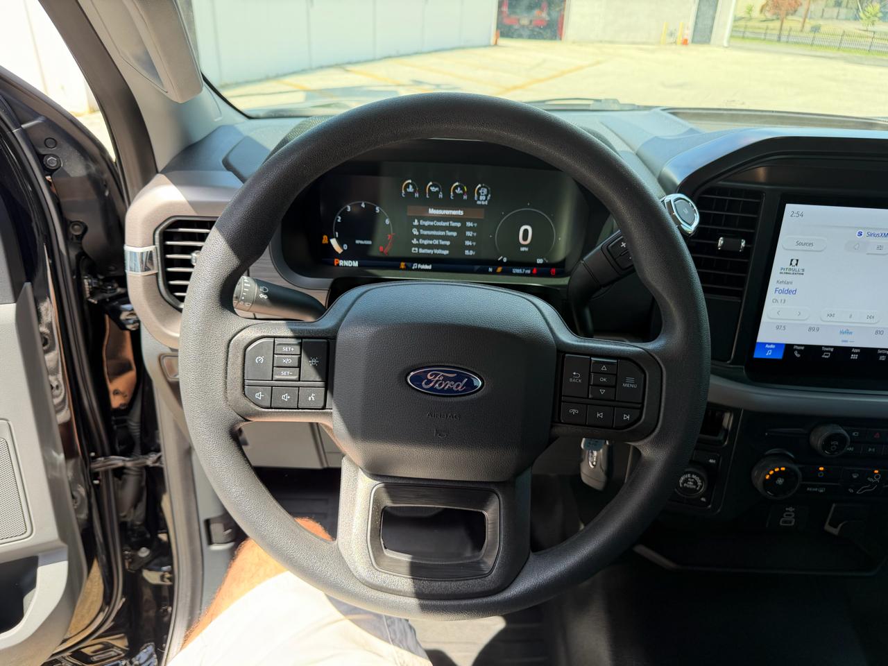 Ford F-150 XL 4WD 2025