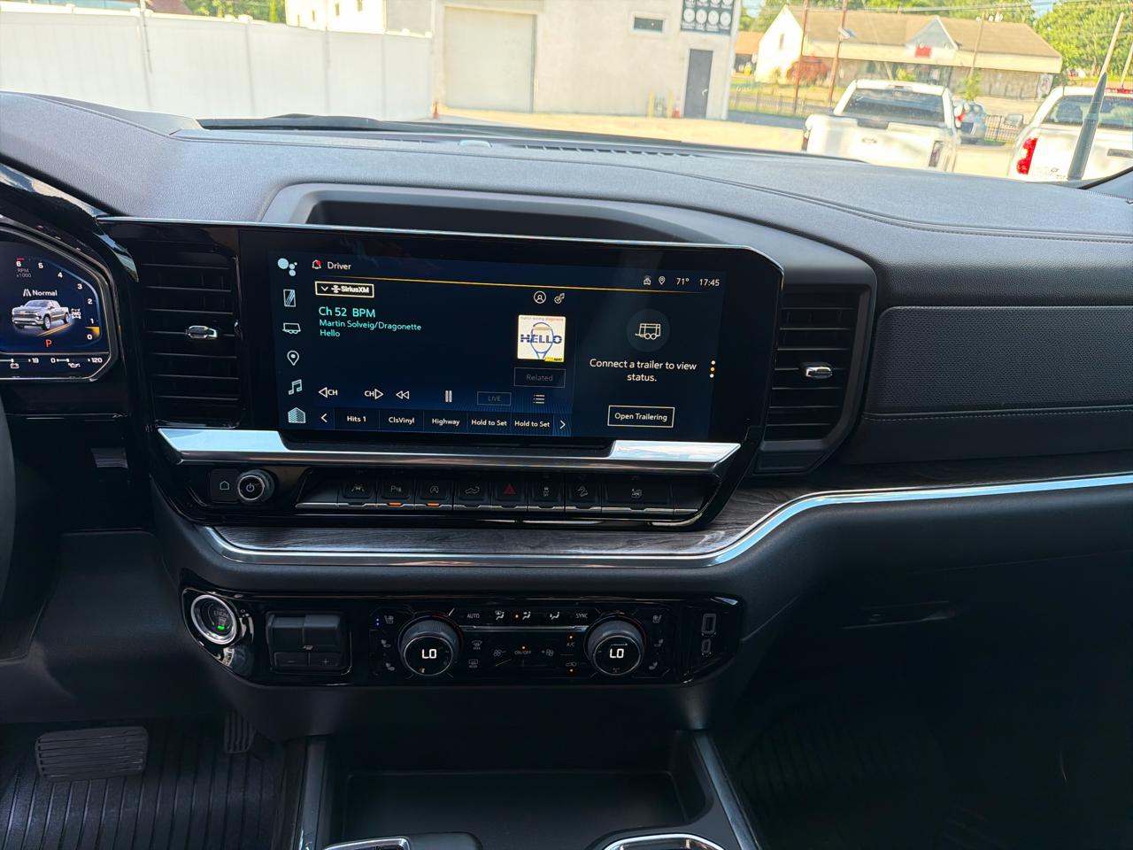 Chevrolet Silverado 1500  2024