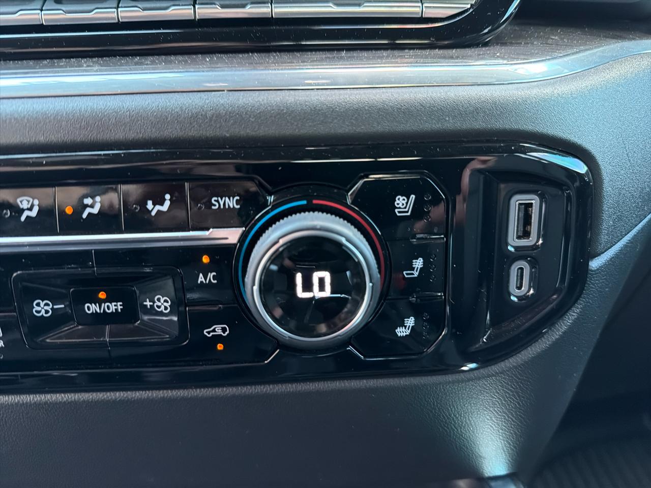 Chevrolet Silverado 1500  2024