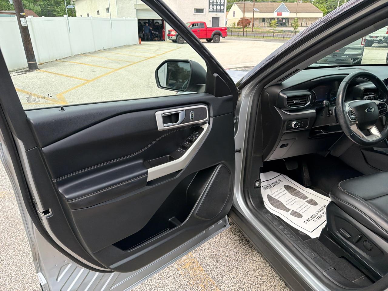 Ford Explorer  2022