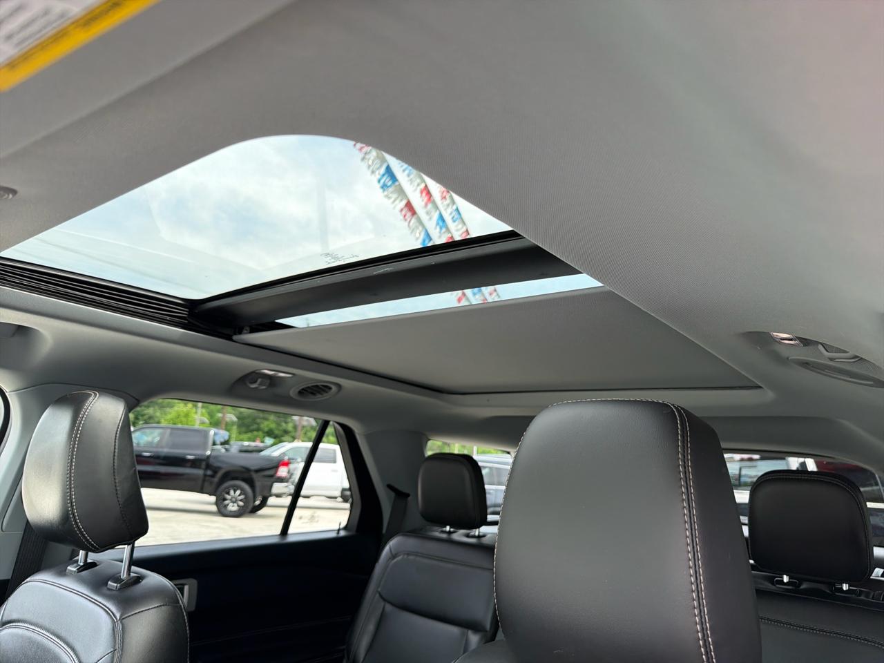Ford Explorer  2022