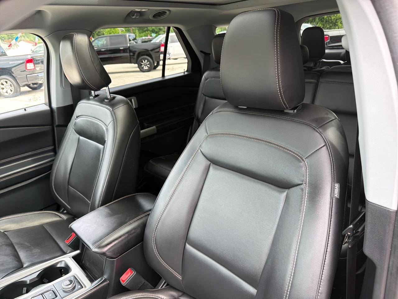 Ford Explorer  2022