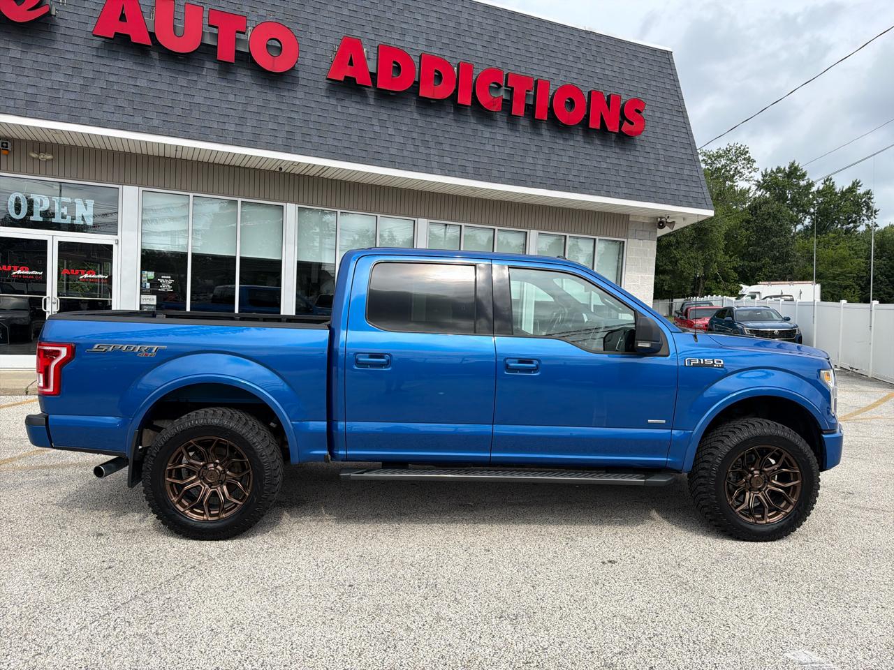 Ford F-150 XL SuperCrew 5.5-ft. Bed 4WD 2016