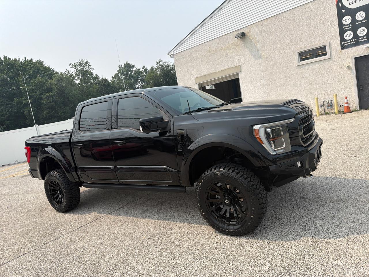 Ford F-150 Lariat SuperCrew 5.5-ft. Bed 4WD 2023