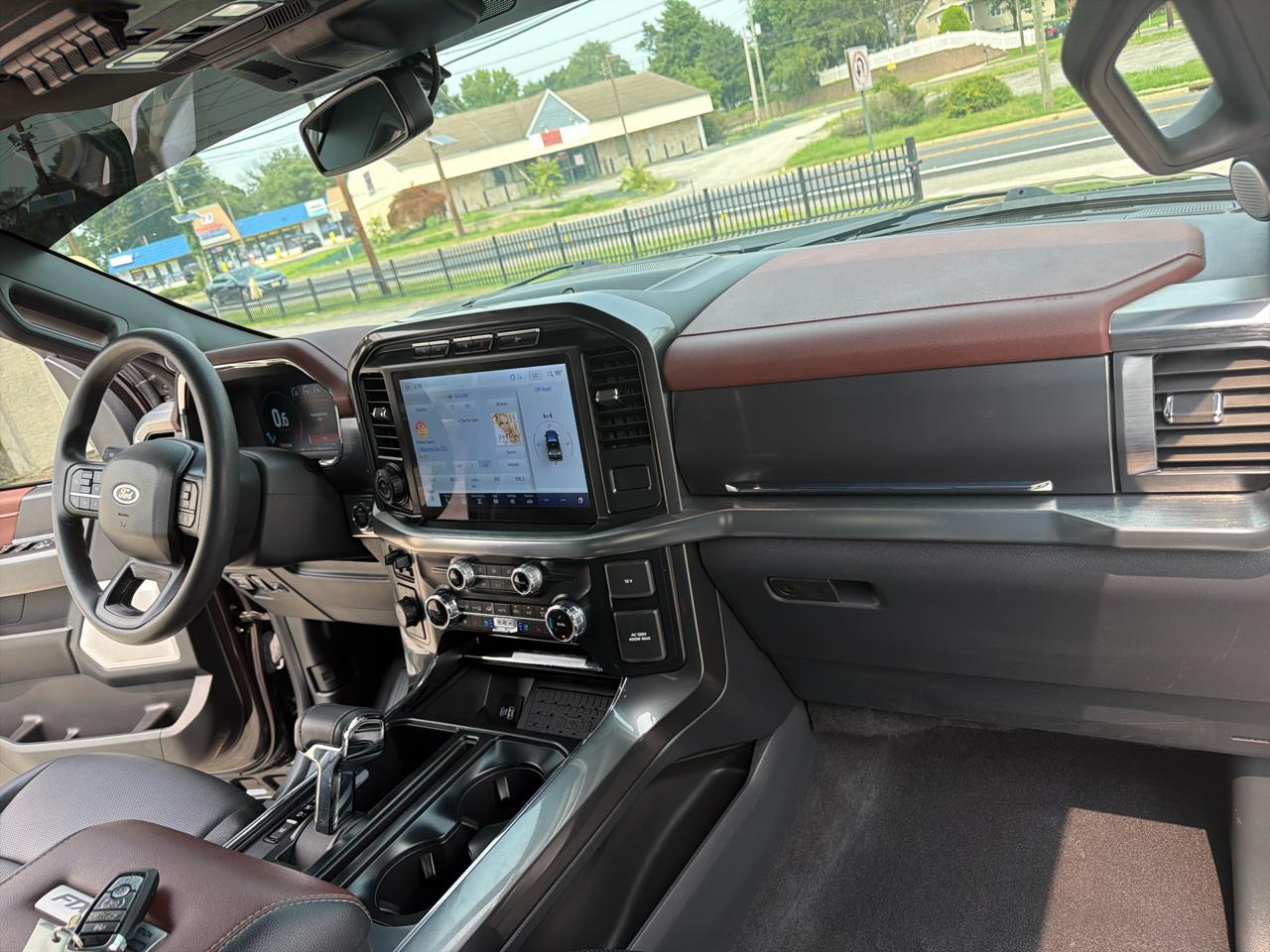 Ford F-150 Lariat SuperCrew 5.5-ft. Bed 4WD 2023