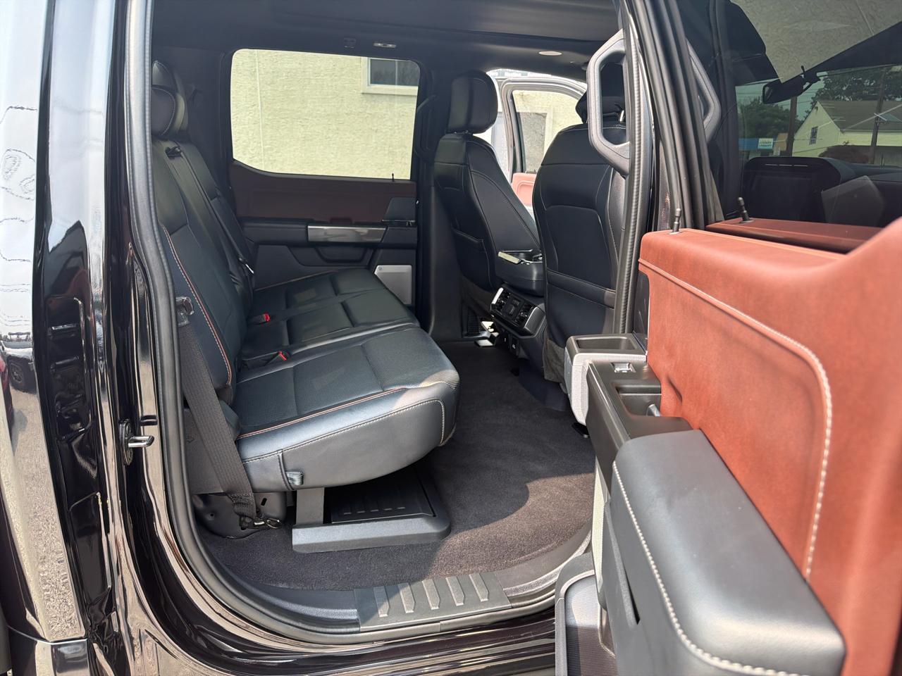 Ford F-150 Lariat SuperCrew 5.5-ft. Bed 4WD 2023