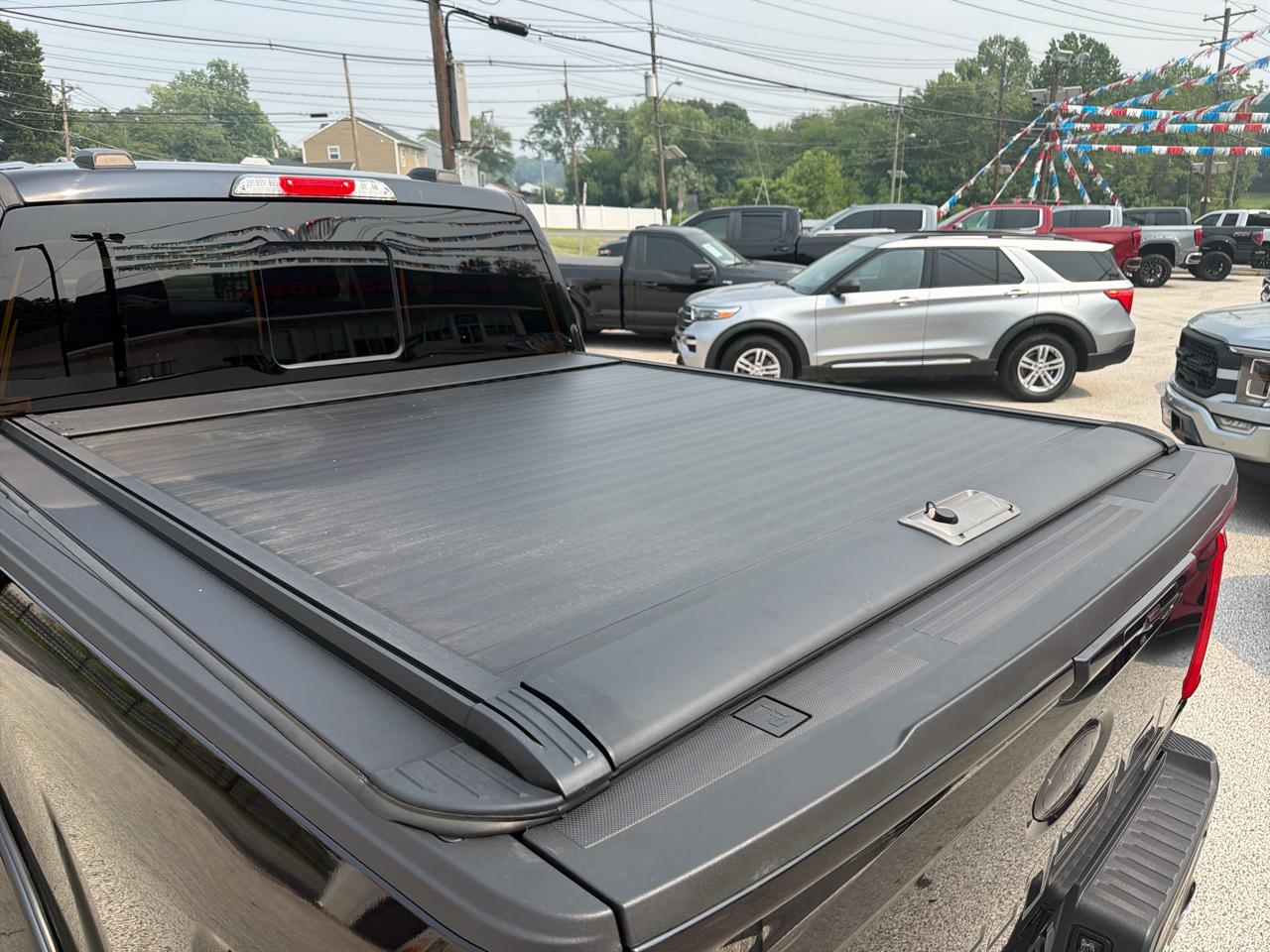 Ford F-150 Lariat SuperCrew 5.5-ft. Bed 4WD 2023