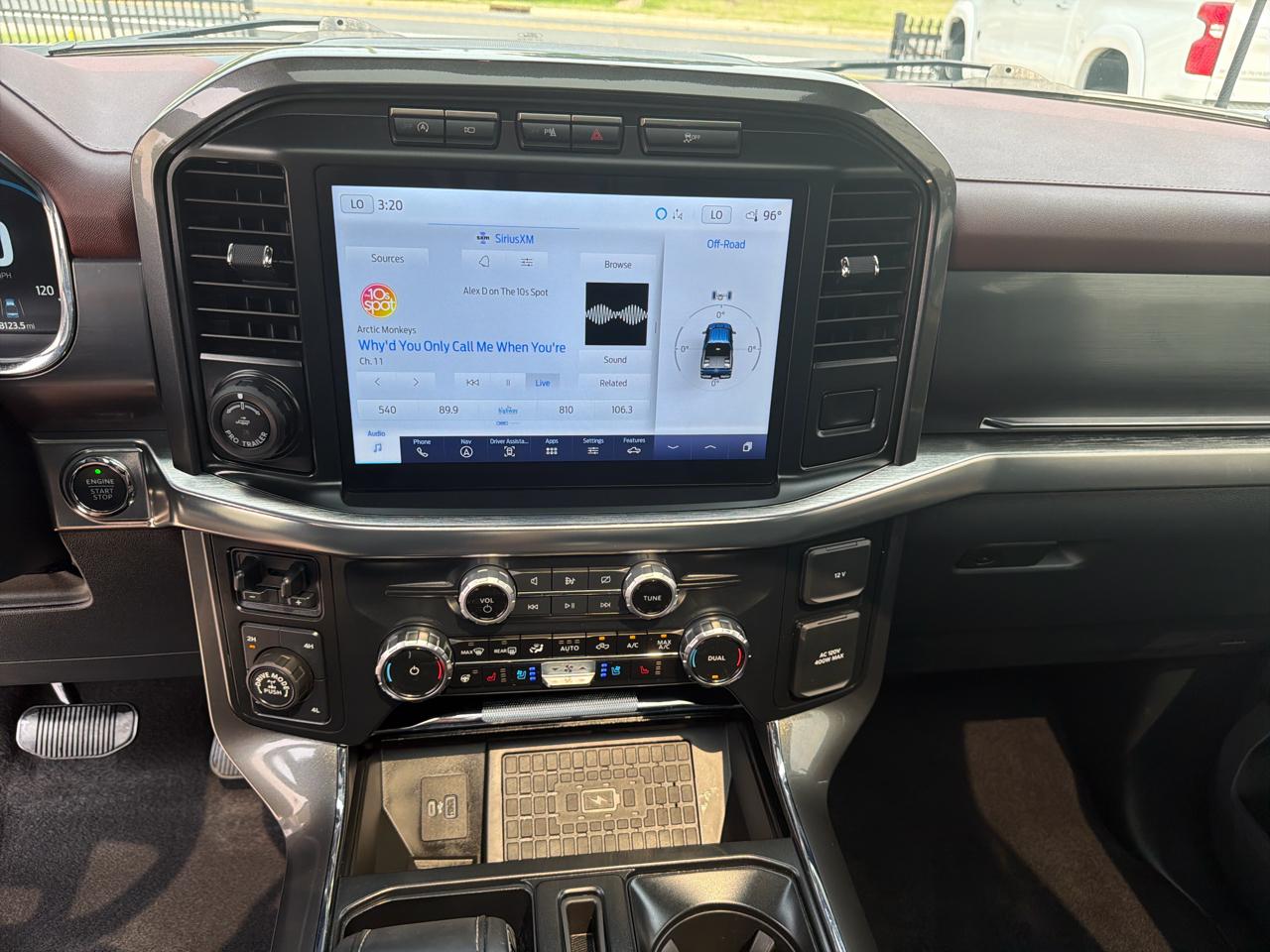 Ford F-150 Lariat SuperCrew 5.5-ft. Bed 4WD 2023