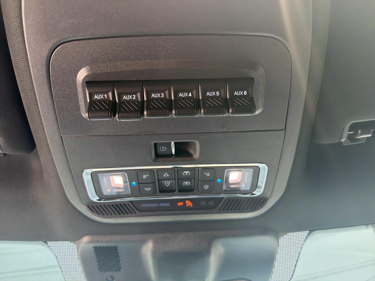 Ford F-150 Lariat SuperCrew 5.5-ft. Bed 4WD 2023