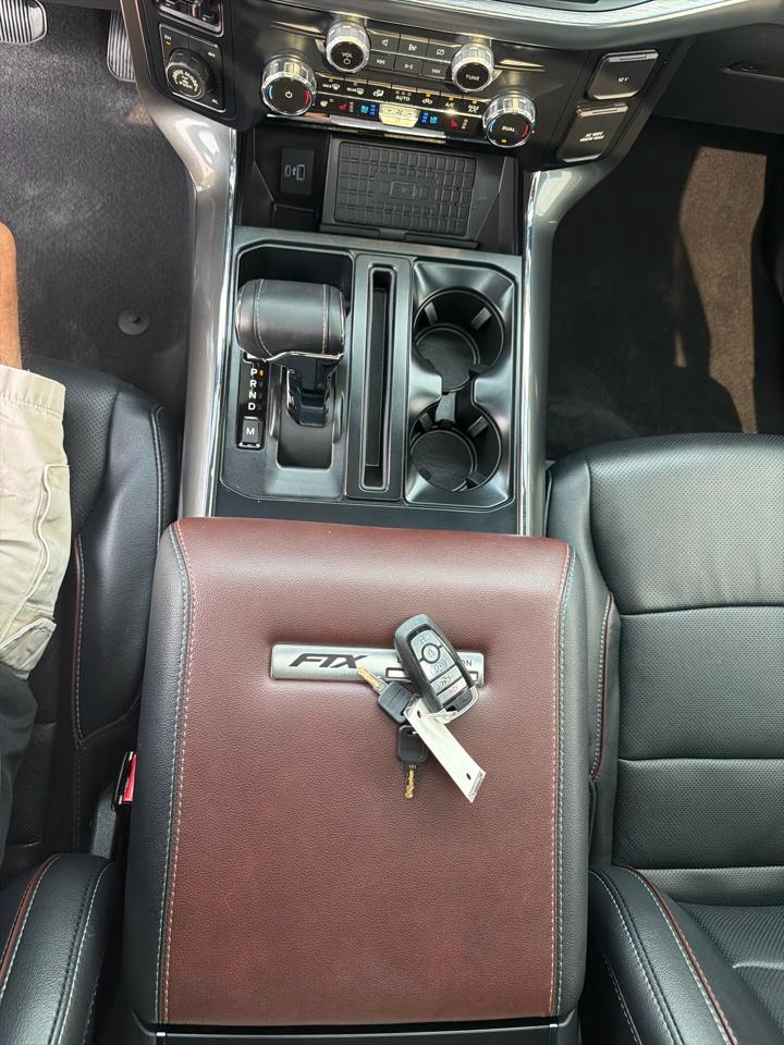 Ford F-150 Lariat SuperCrew 5.5-ft. Bed 4WD 2023