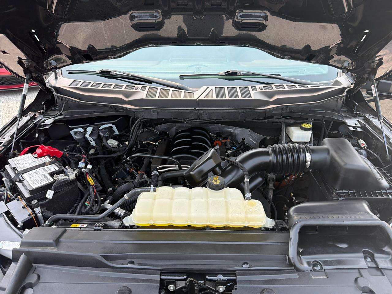 Ford F-150 Lariat SuperCrew 5.5-ft. Bed 4WD 2023
