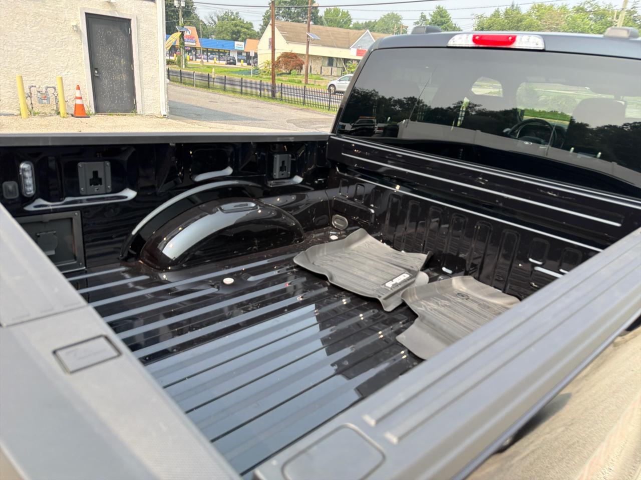 Ford F-150 XLT SuperCrew 5.5-ft. Bed 4WD 2023