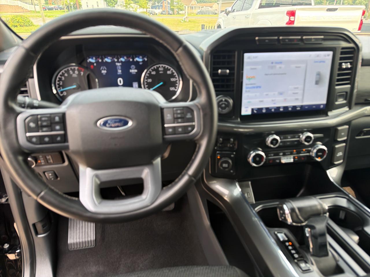 Ford F-150 XLT SuperCrew 5.5-ft. Bed 4WD 2023