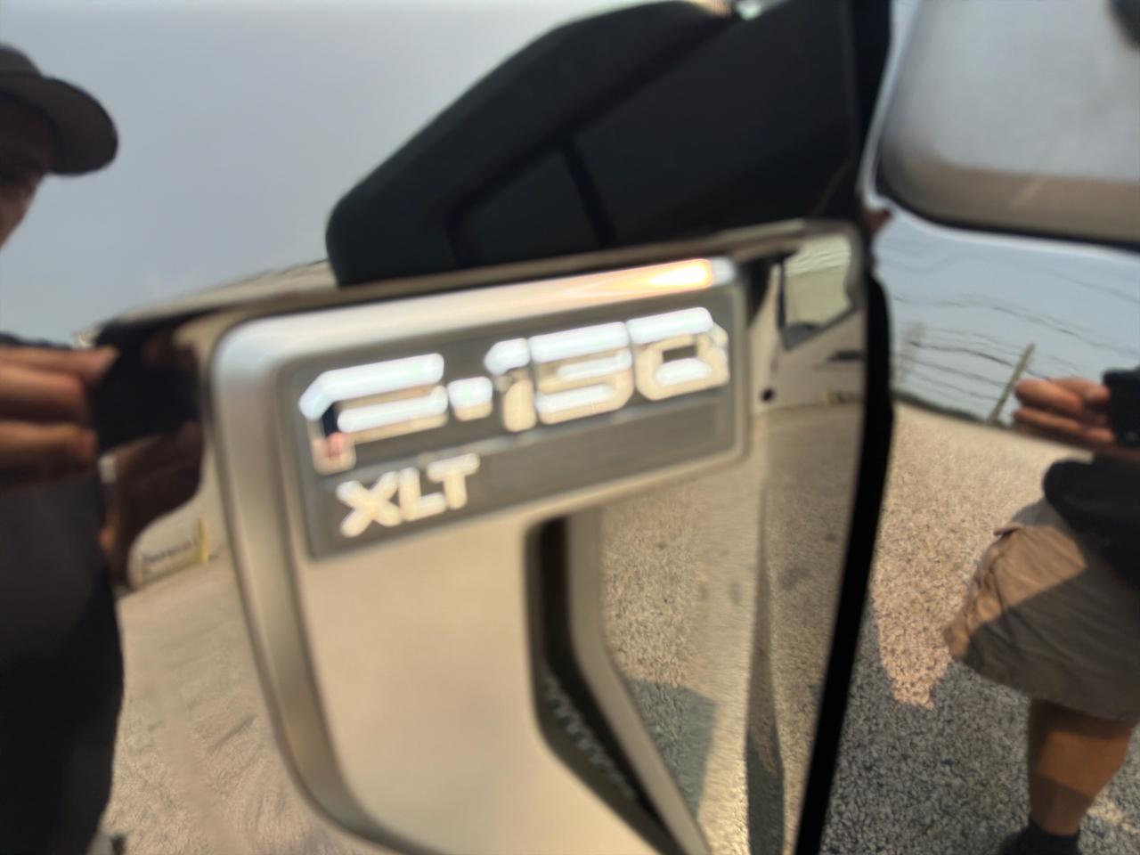Ford F-150 XLT SuperCrew 5.5-ft. Bed 4WD 2023