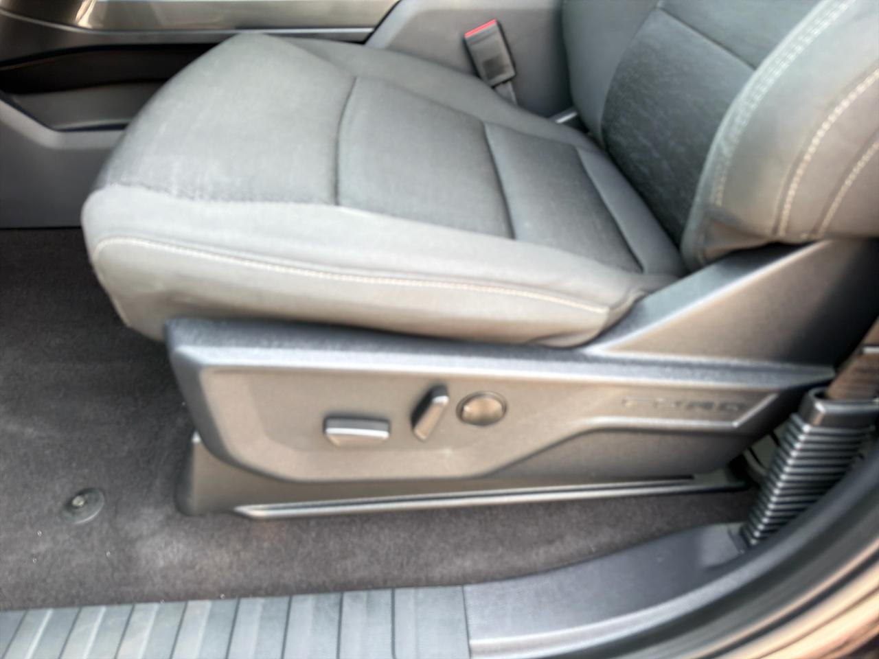 Ford F-150 XLT SuperCrew 5.5-ft. Bed 4WD 2023