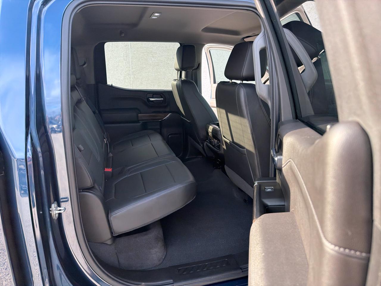 Chevrolet Silverado 1500 LT Trail Boss Crew Cab 4WD 2021