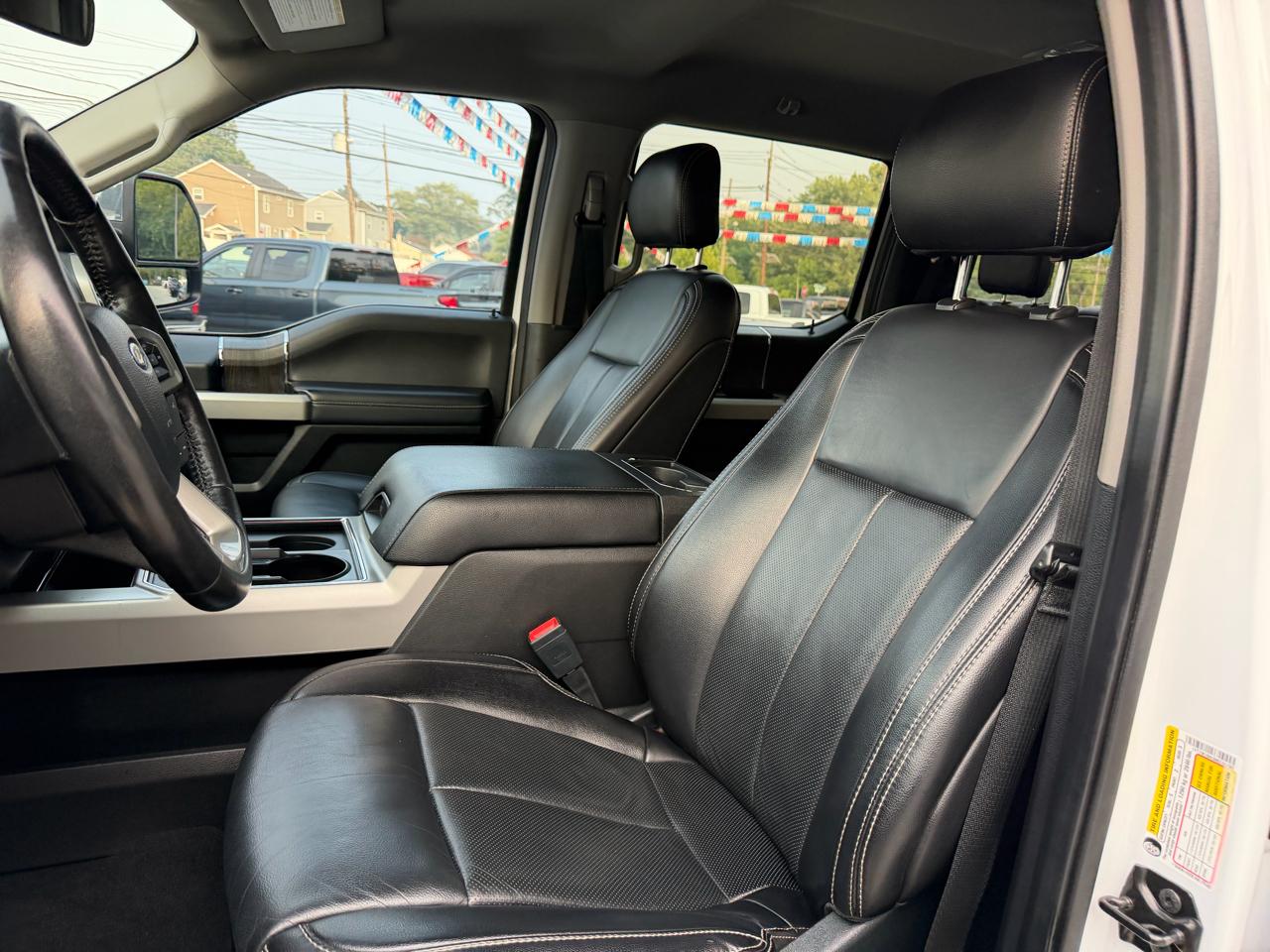 Ford F-250 SD Lariat Crew Cab 4WD 2021