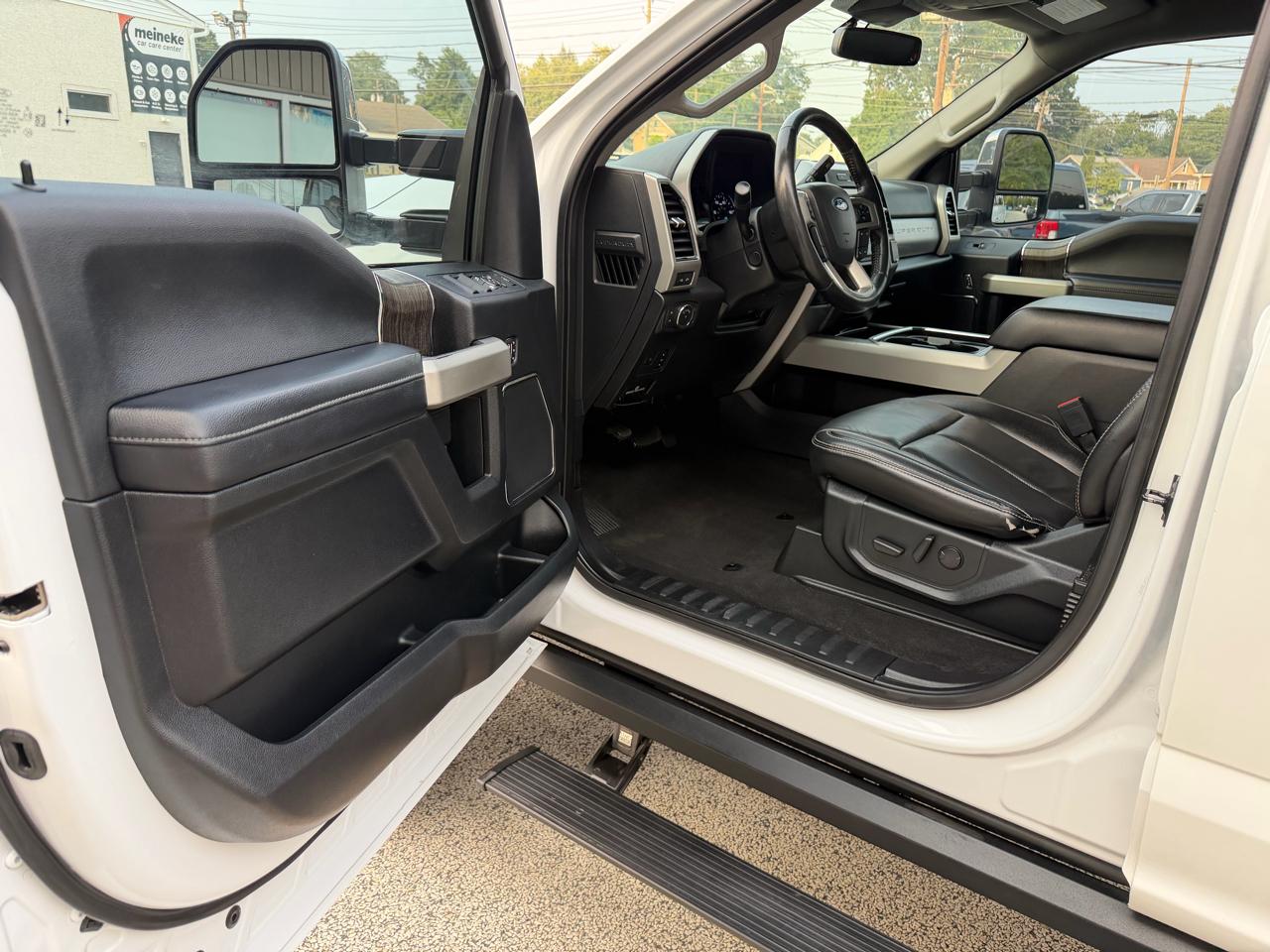 Ford F-250 SD Lariat Crew Cab 4WD 2021
