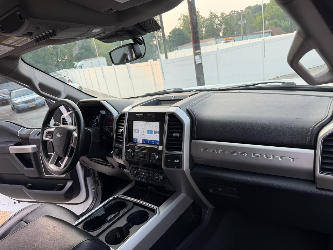 Ford F-250 SD Lariat Crew Cab 4WD 2021