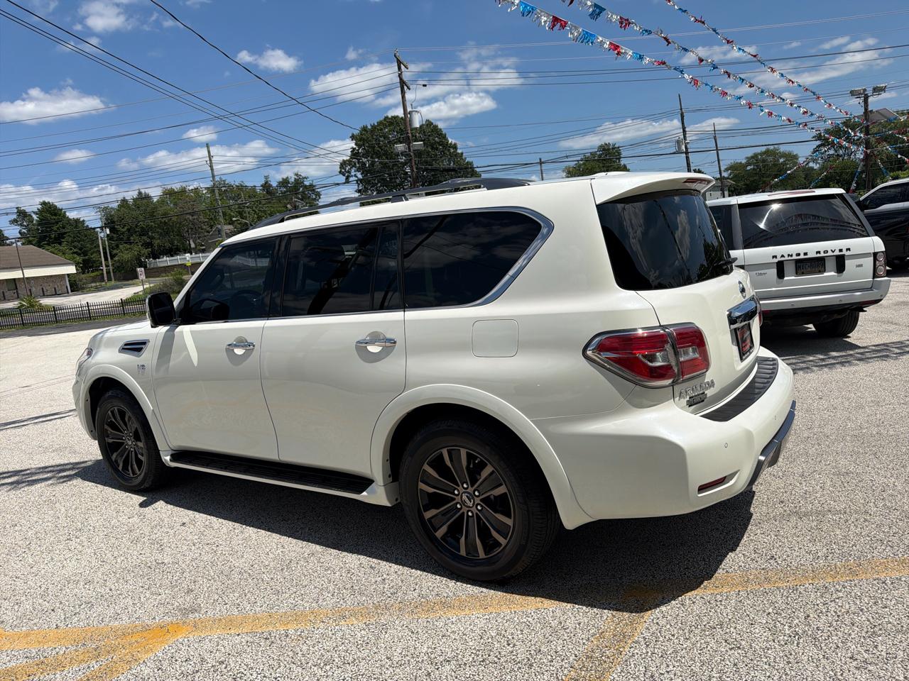 Nissan Armada Platinum 4D SUV AWD 2020
