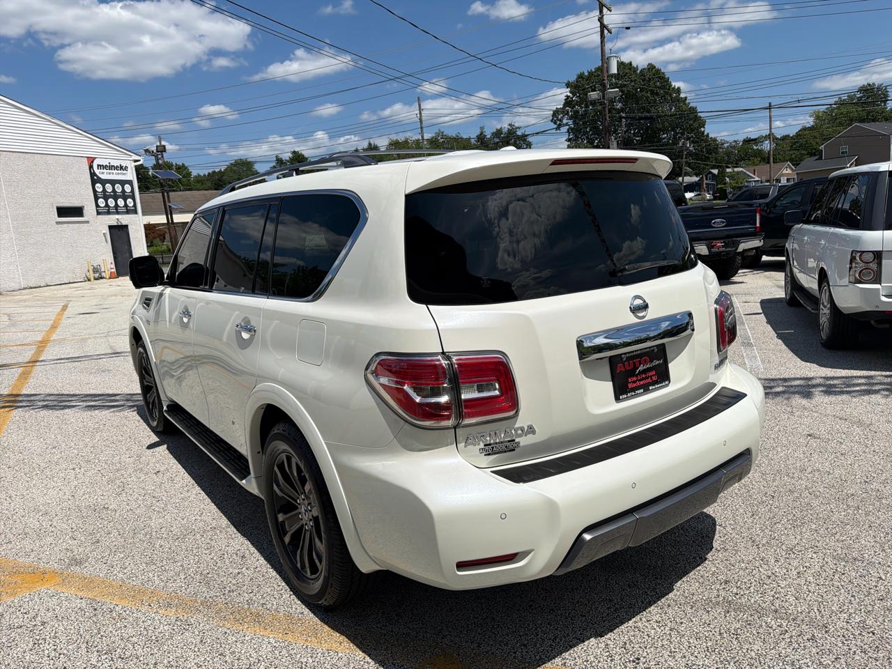 Nissan Armada Platinum 4D SUV AWD 2020