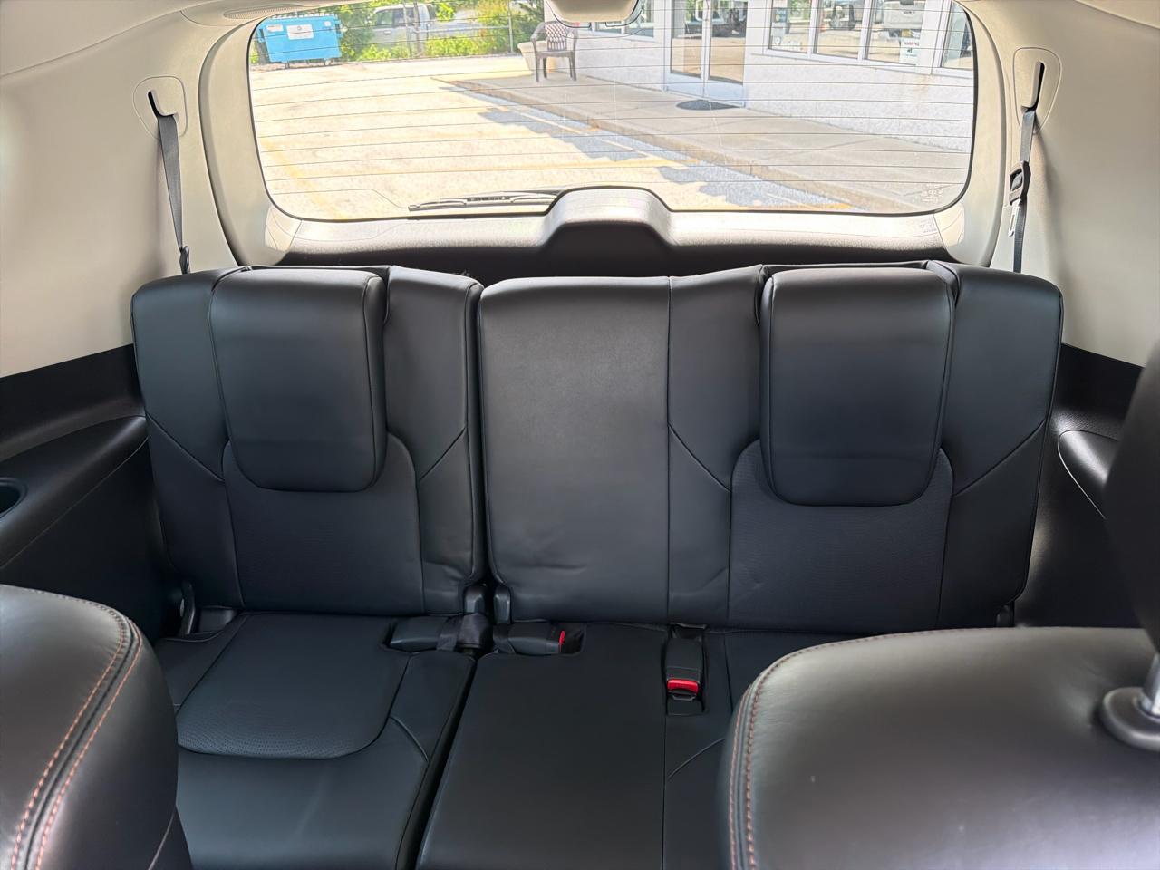 Nissan Armada Platinum 4D SUV AWD 2020