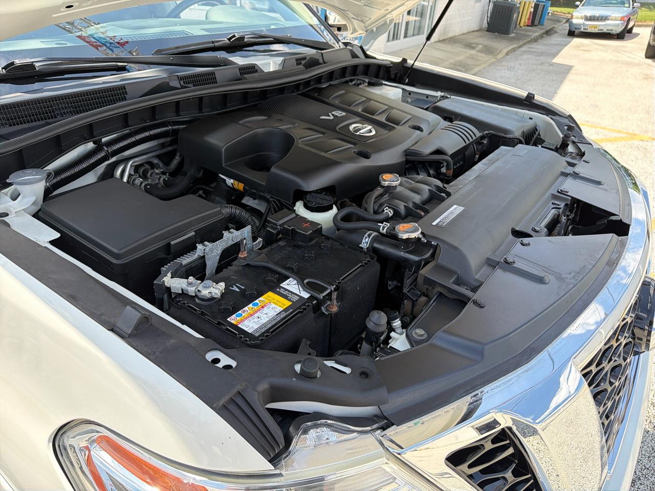 Nissan Armada Platinum 4D SUV AWD 2020