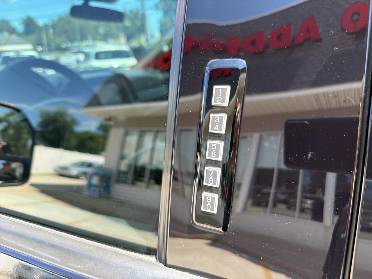 Ford F-250 SD XL Crew Cab 4WD 2021