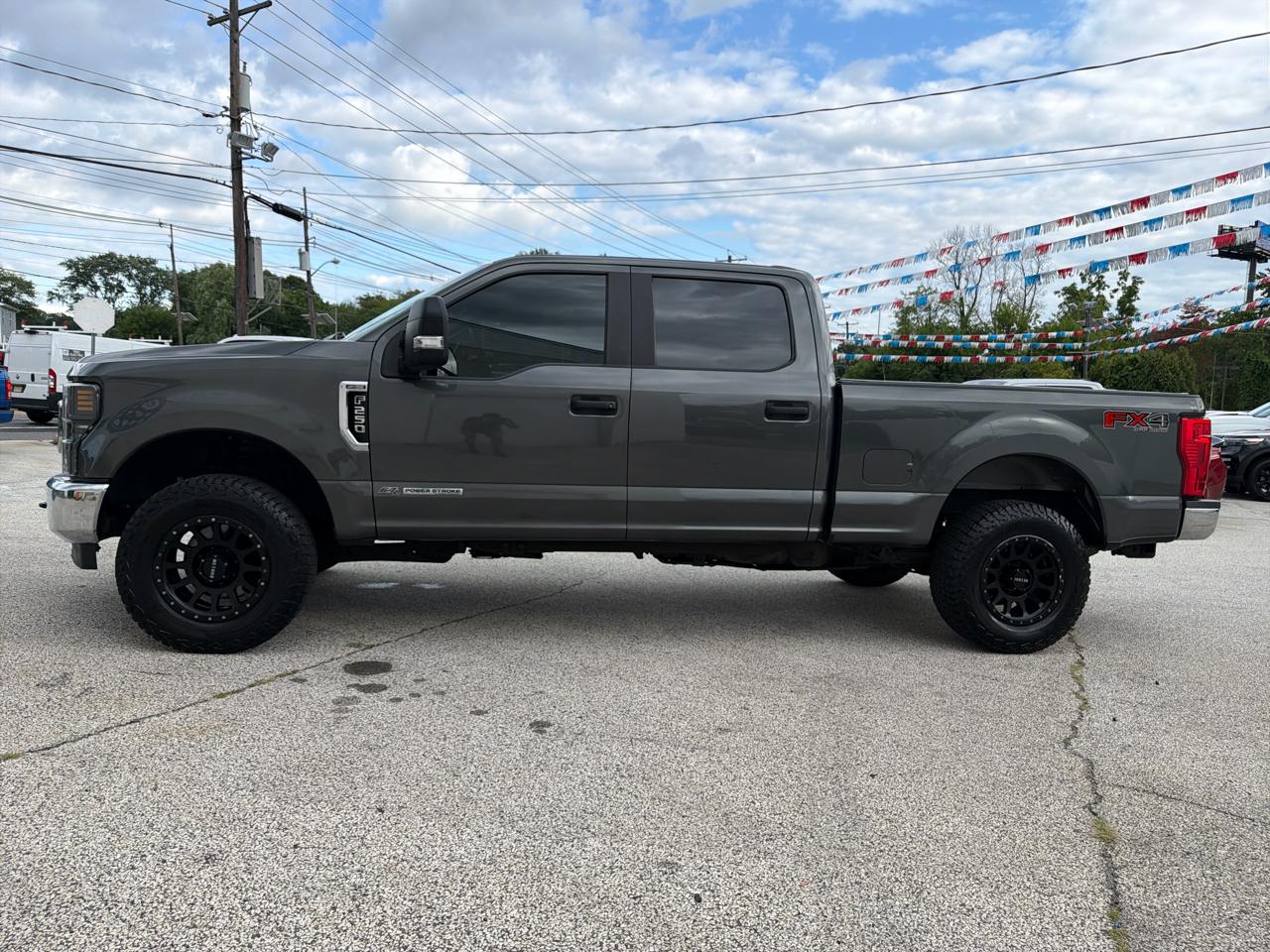 Ford F-250 SD XL Crew Cab 4WD 2020