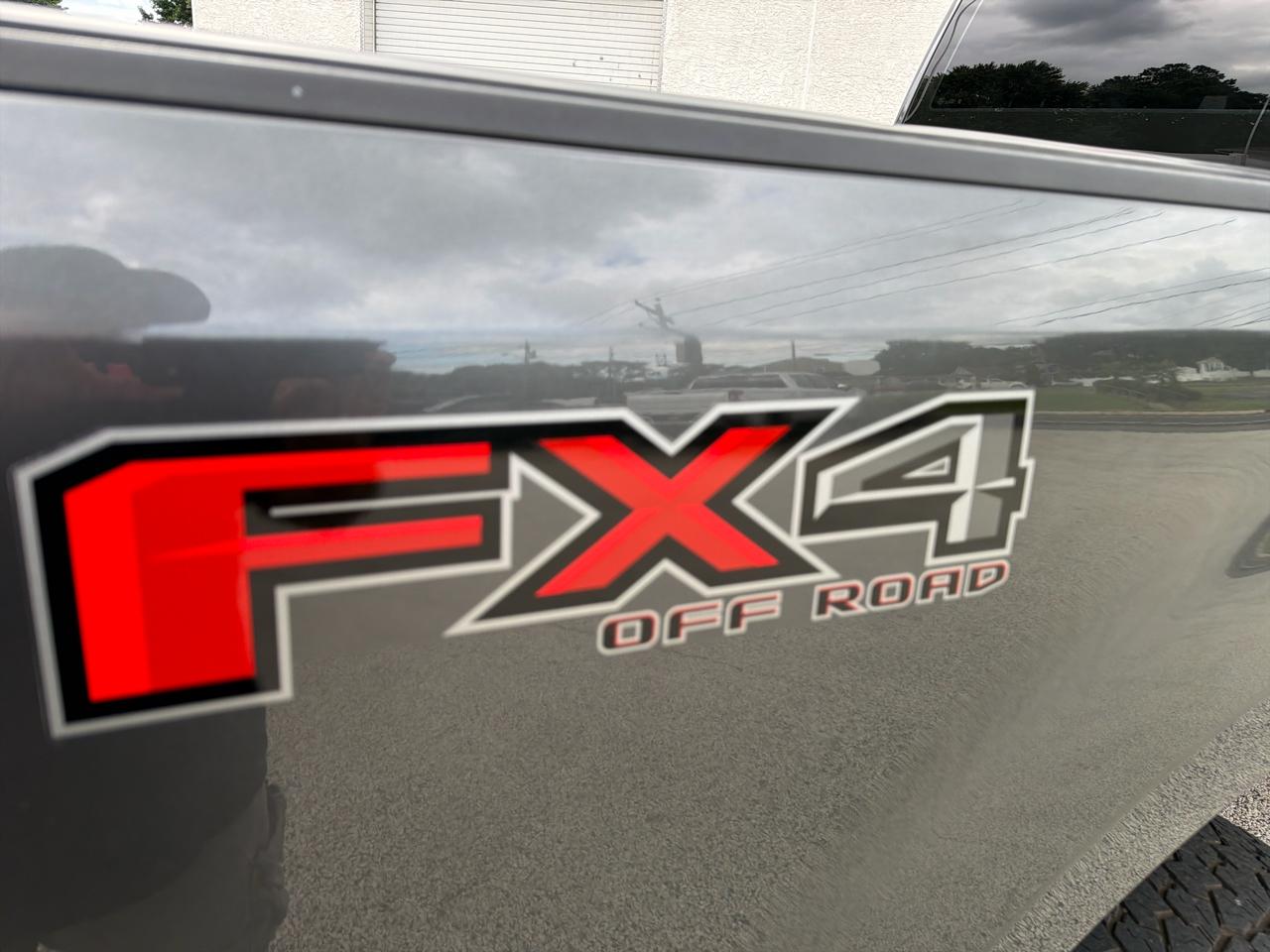 Ford F-250 SD XL Crew Cab 4WD 2020