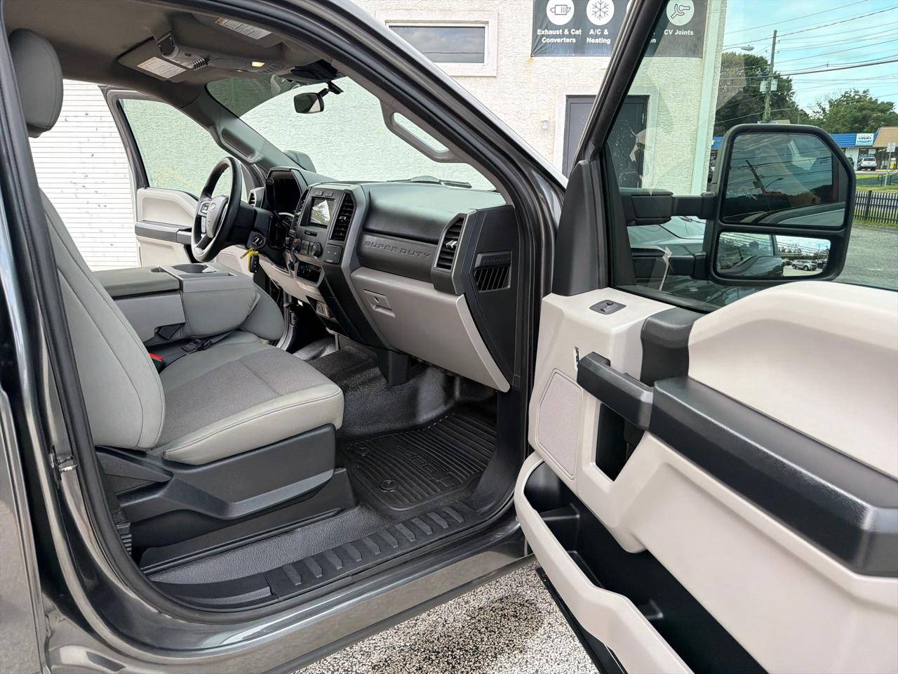 Ford F-250 SD XL Crew Cab 4WD 2020