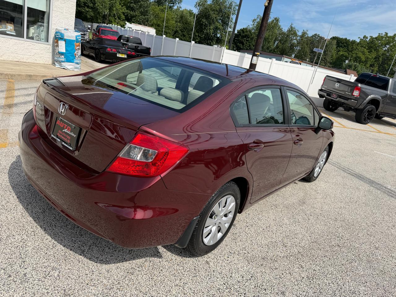 Honda Civic 4dr Sdn LX "O" Auto w/Air 2012
