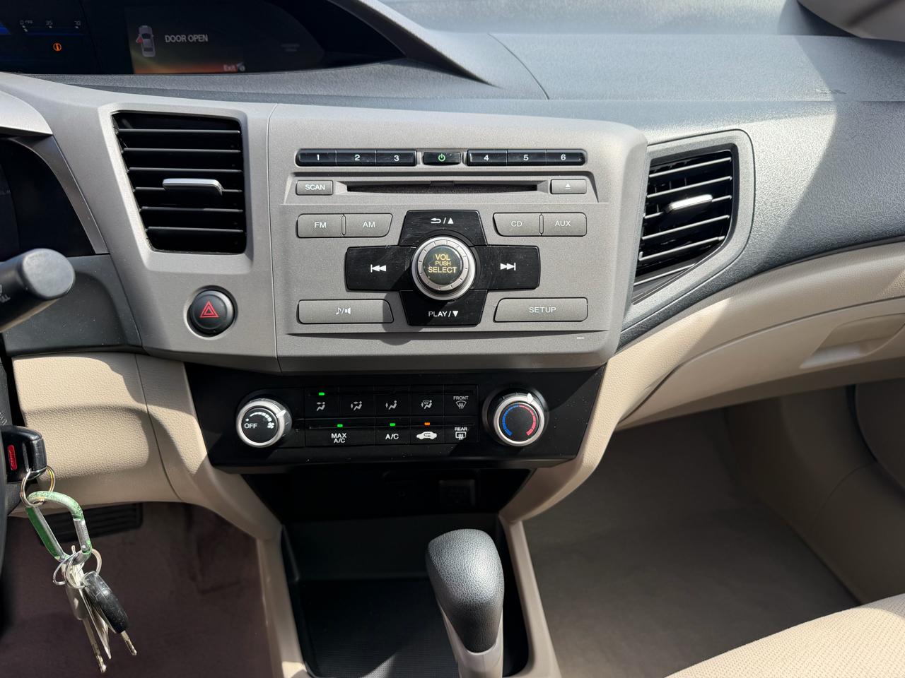Honda Civic 4dr Sdn LX "O" Auto w/Air 2012